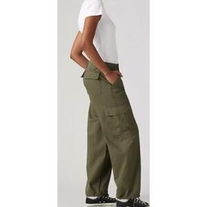 Levi's 94 Baggy High Rise Cargo Pants Women's Size 32 Army Green Tie At Hem